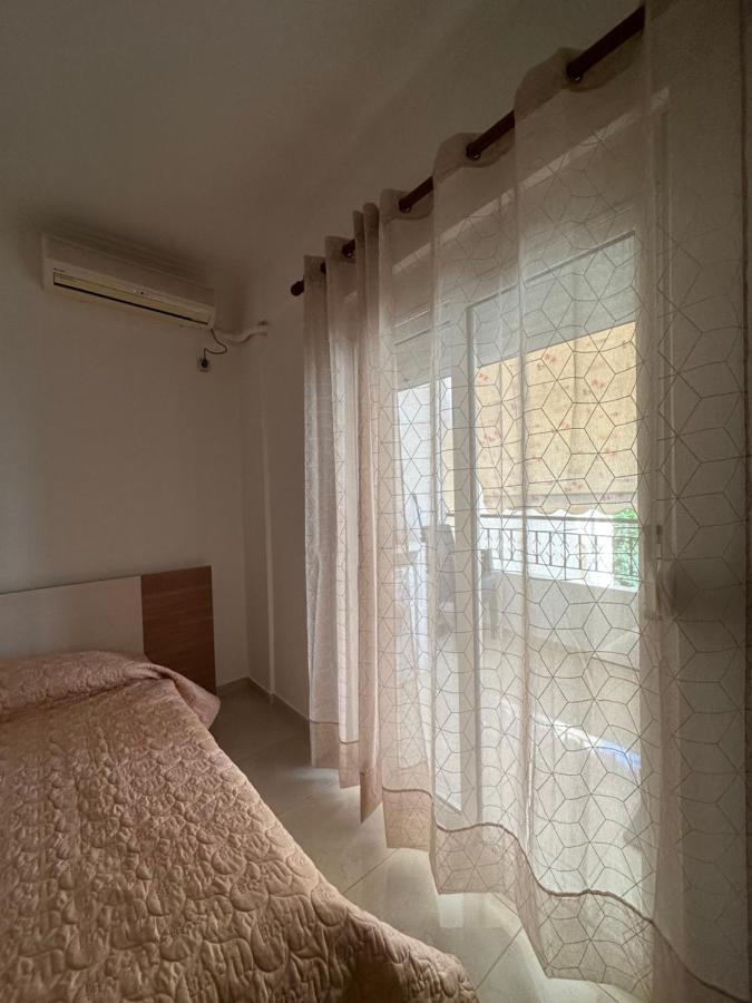 Velis Apartment Σαράντα Εξωτερικό φωτογραφία