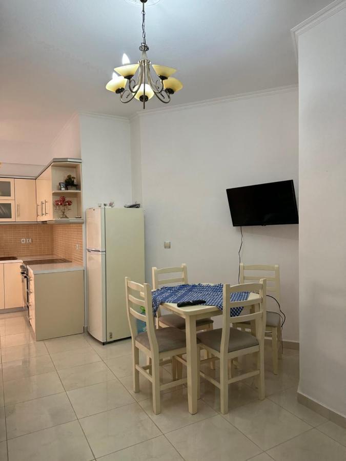 Velis Apartment Σαράντα Εξωτερικό φωτογραφία